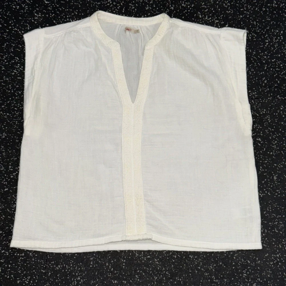 Faherty Womens Med White Organic Cotton Gauze Crochet V-Neck Top Boho Coastal - Picture 1 of 9